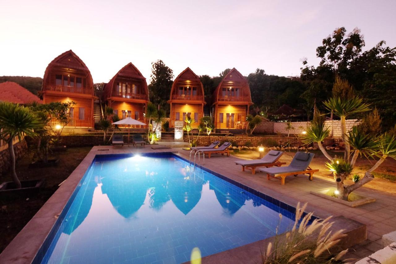Adara Beach Huts Batununggul Экстерьер фото